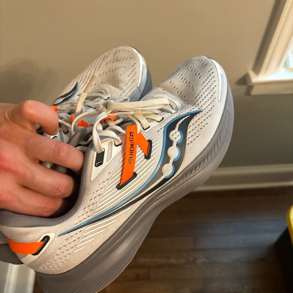 Saucony Gray and White Sneakers with Orange Highlights